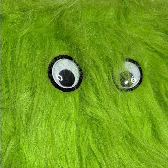 Fuzzy Green Monster Halloween Bag - Picture 2 of 9
